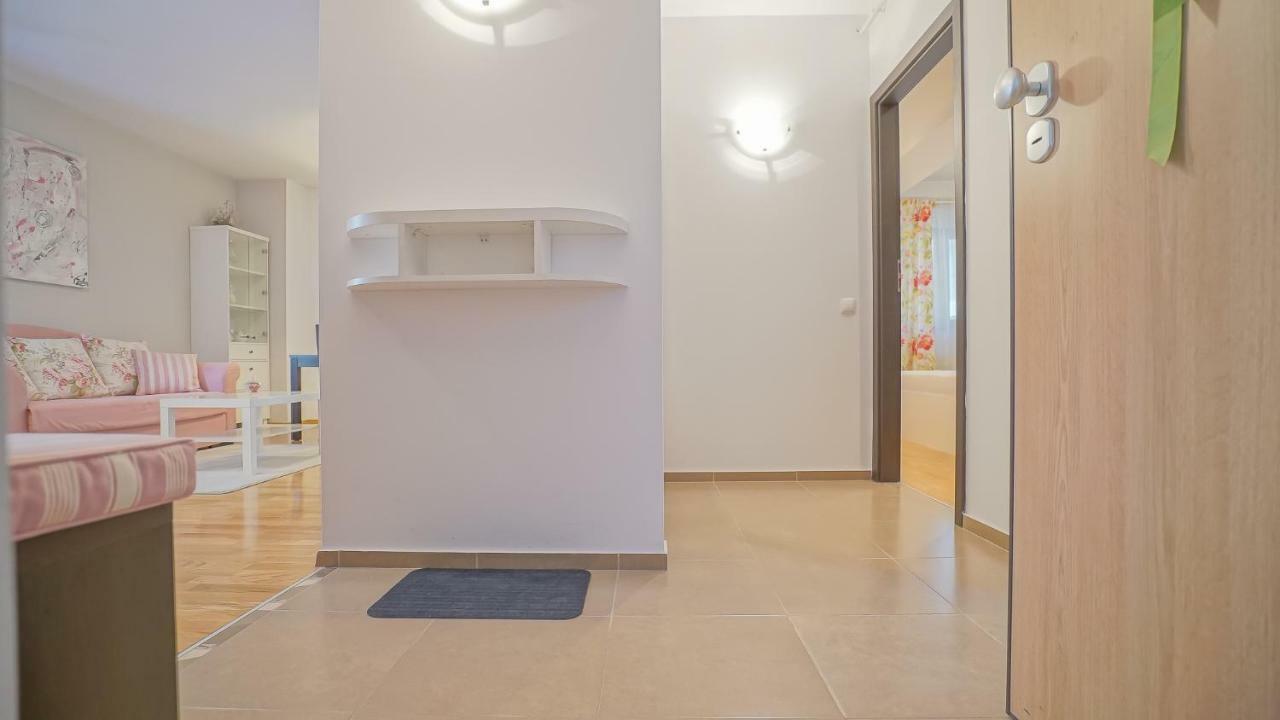 Cn2I Luxury Accommodation/Privilegio8 Braşov Eksteriør bilde