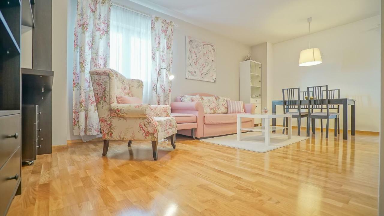 Cn2I Luxury Accommodation/Privilegio8 Braşov Eksteriør bilde